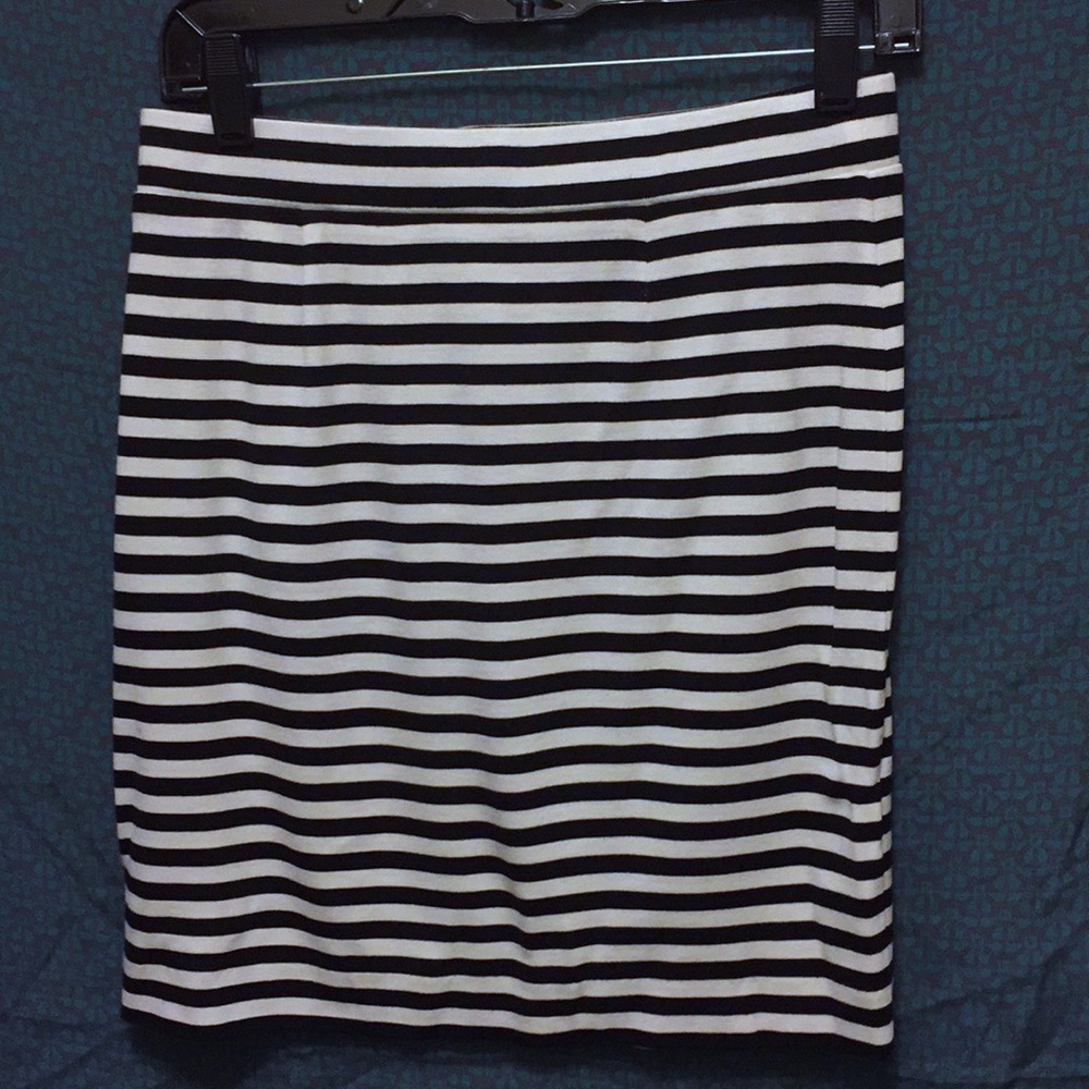 Fossil Lucky Black and White Knit Skirt